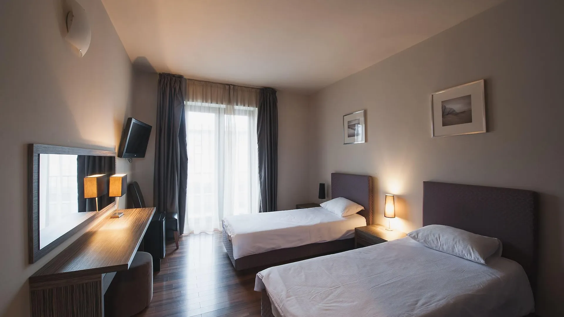 Hotel Hemingway Residence Bucharest