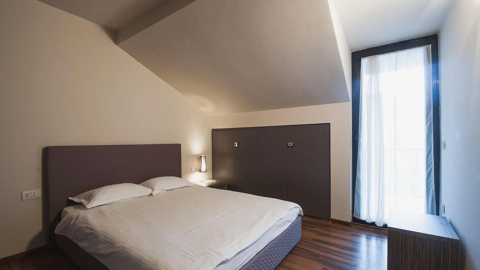Hotel Hemingway Residence Bucharest