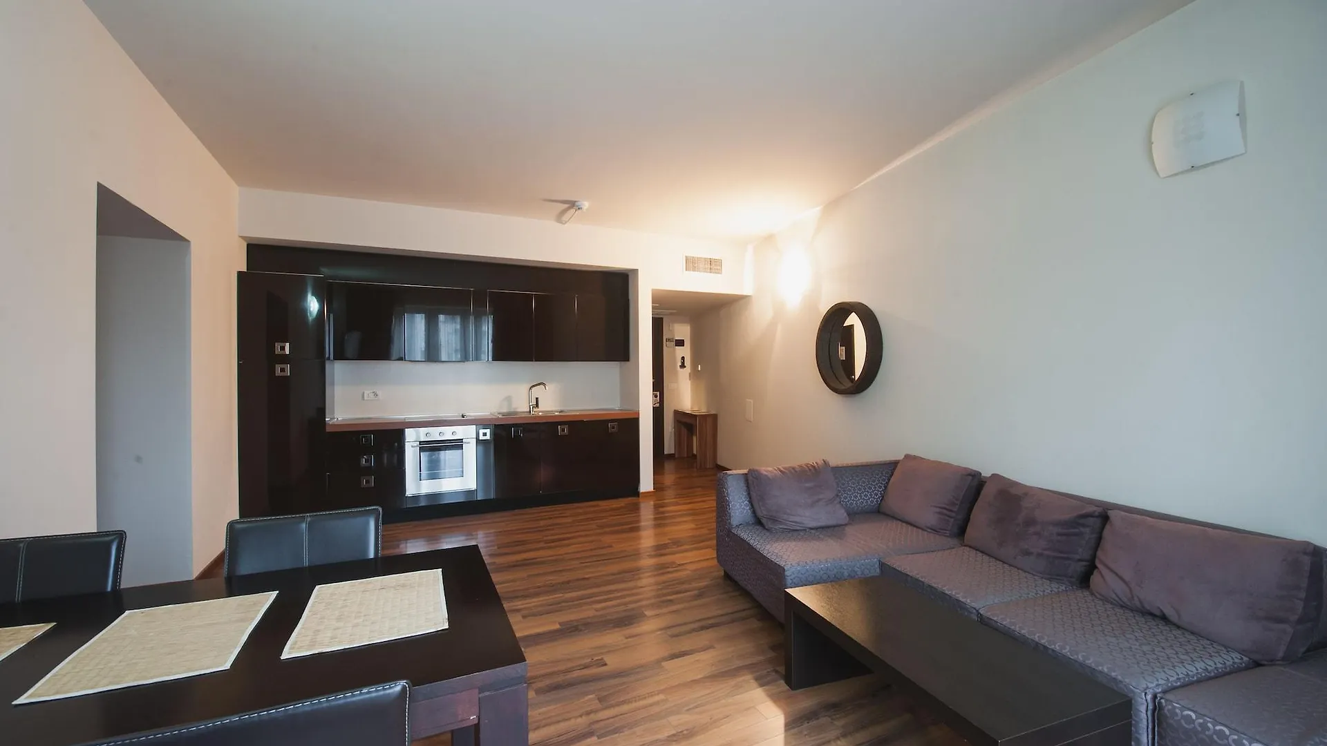 Hotel Hemingway Residence Bucharest Romania