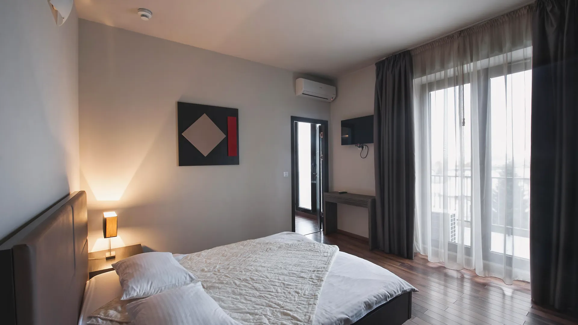 Hotel Hemingway Residence Βουκουρέστι