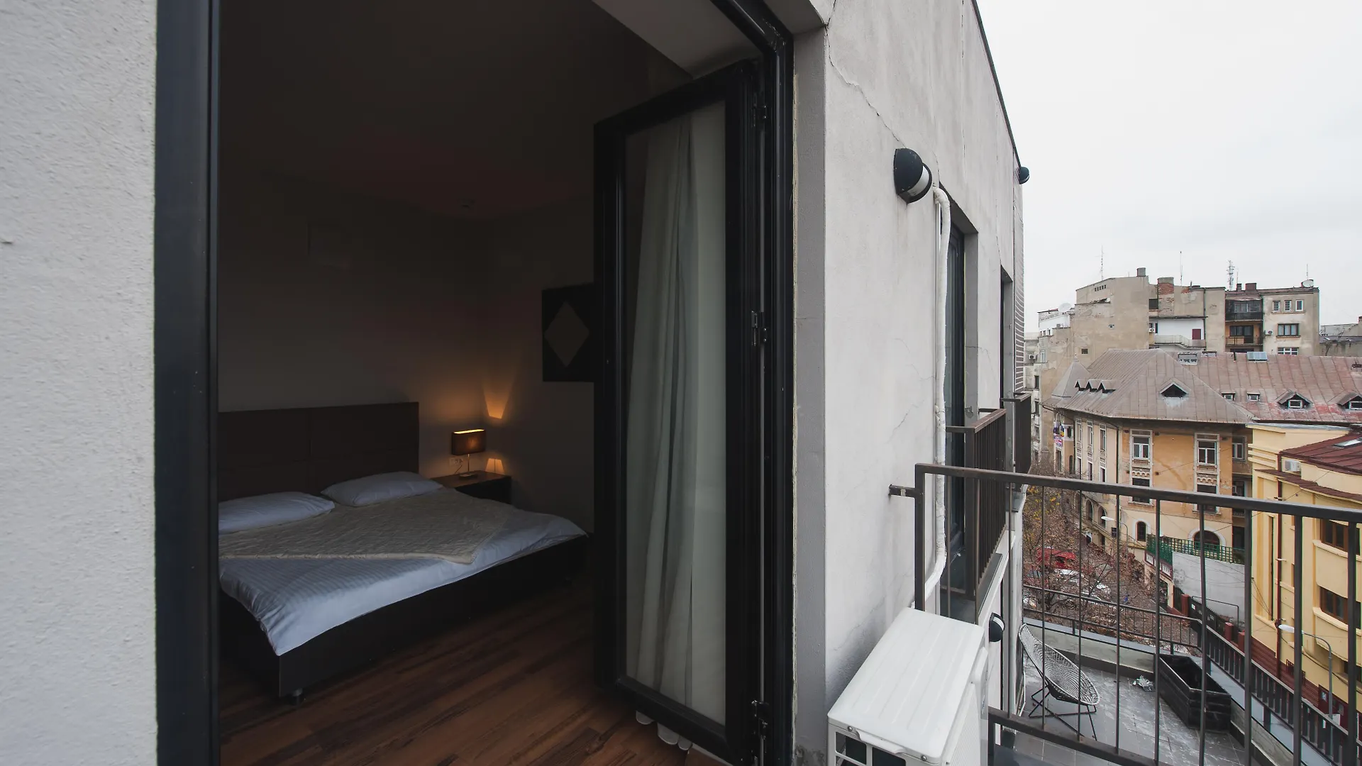 Hotel Hemingway Residence Βουκουρέστι