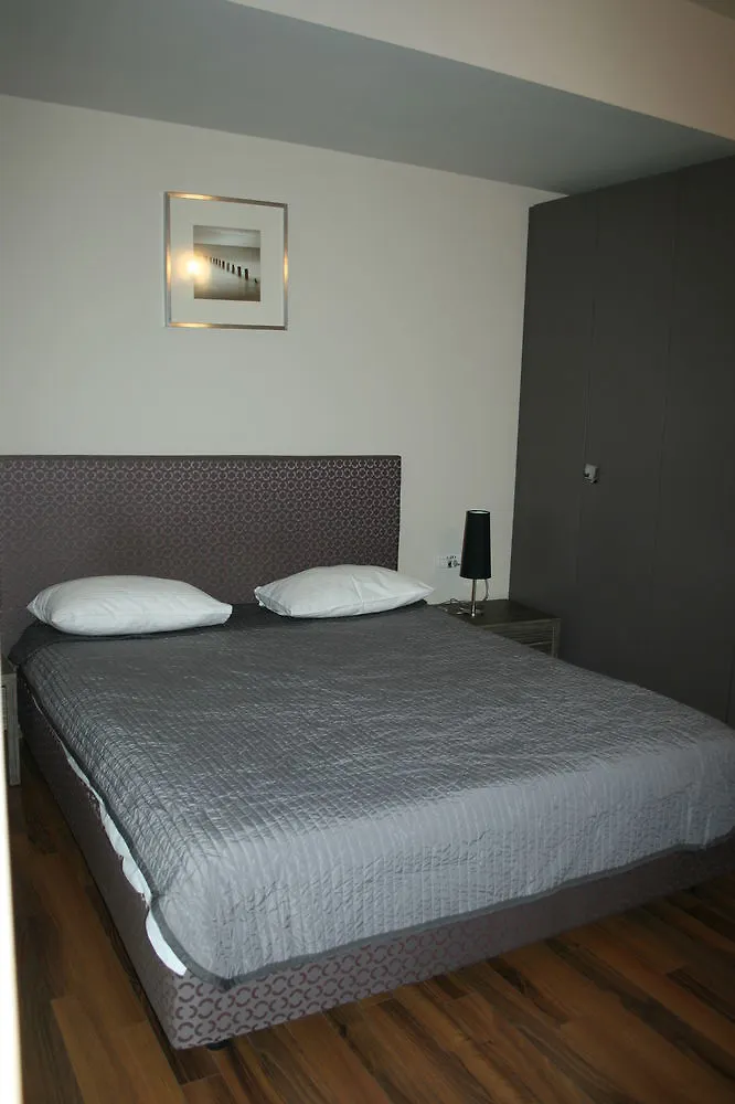 Hotel Hemingway Residence Βουκουρέστι